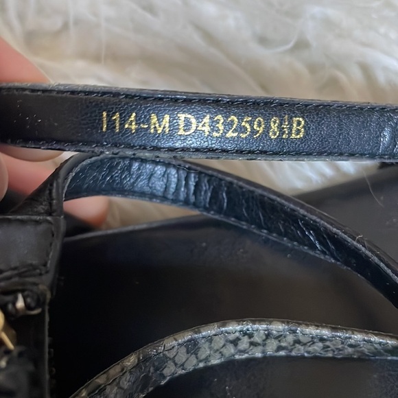 Cole Haan Black Mercer Leather Snake Print Embossed Gladiator Sandals EUC 8.5 - Picture 9 of 10